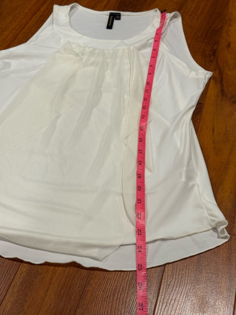 Susan Lawrence White Sleeveless Pleated Women's Top - Picture 8 of 8